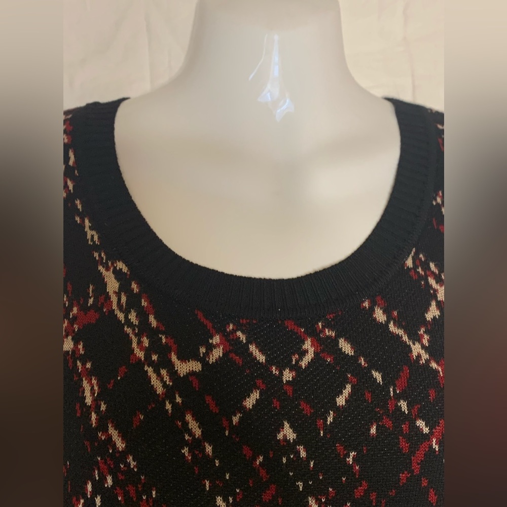 TAYLOR Dress - Picture 2 of 8